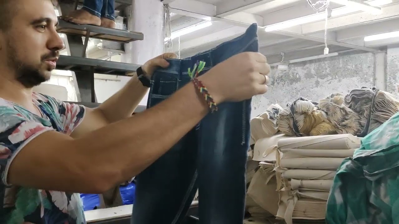 Mumbai's SHOCKING Dharavi Slum Jeans Factories Exposed? #slums #dharavislum #mumbaidreamtours