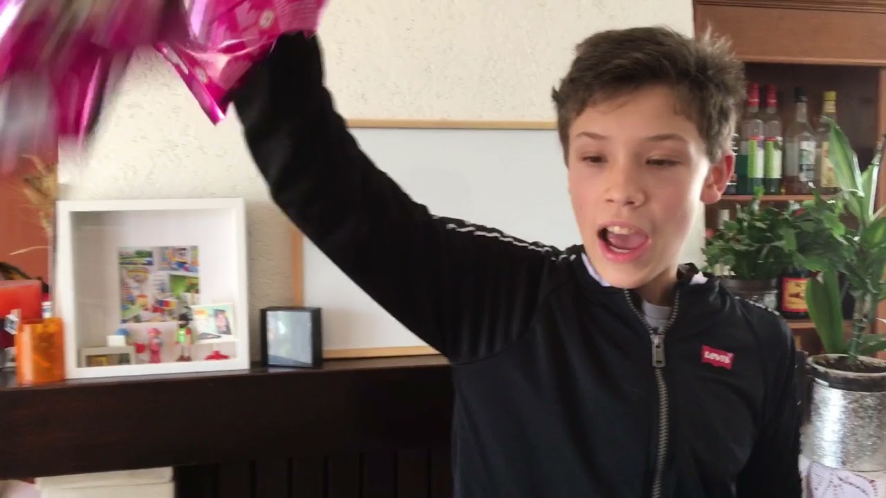 On ouvre un méga colis Playmobil (3 kg)