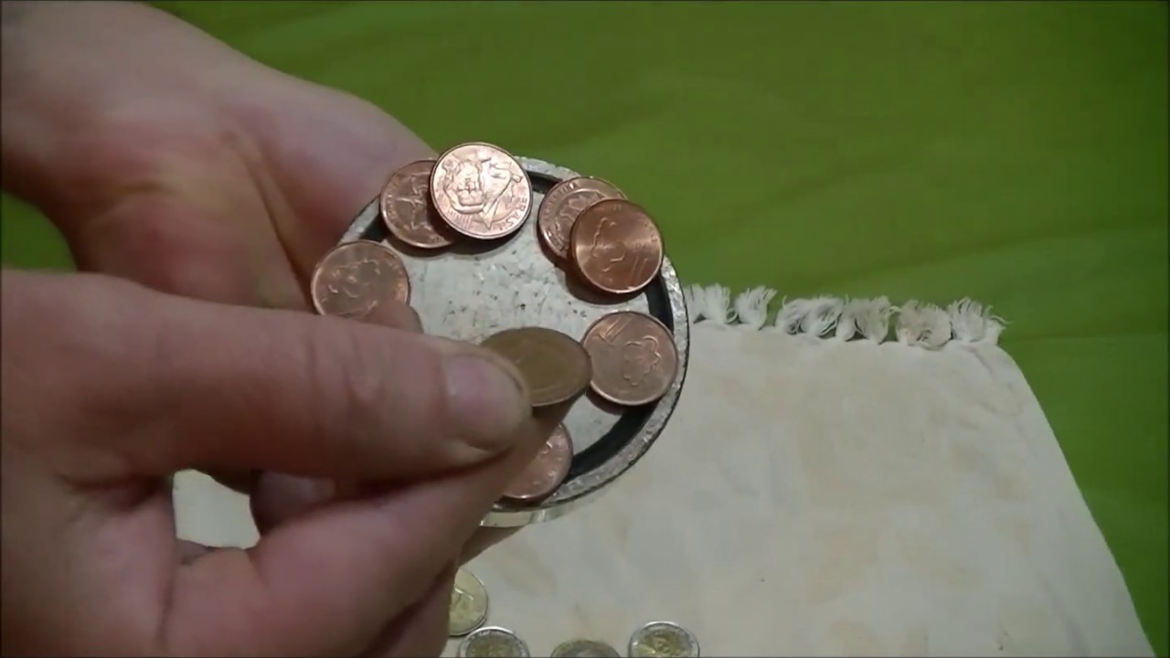MONEDAS MITOS se pegan al iman