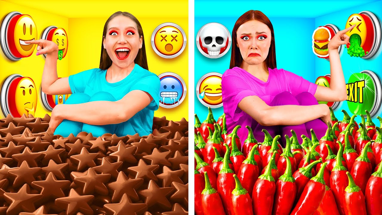 1000 Загадочных Кнопок и Только Одна Тебя Спасет | Смешные Cитуации от PaRaRa Challenge