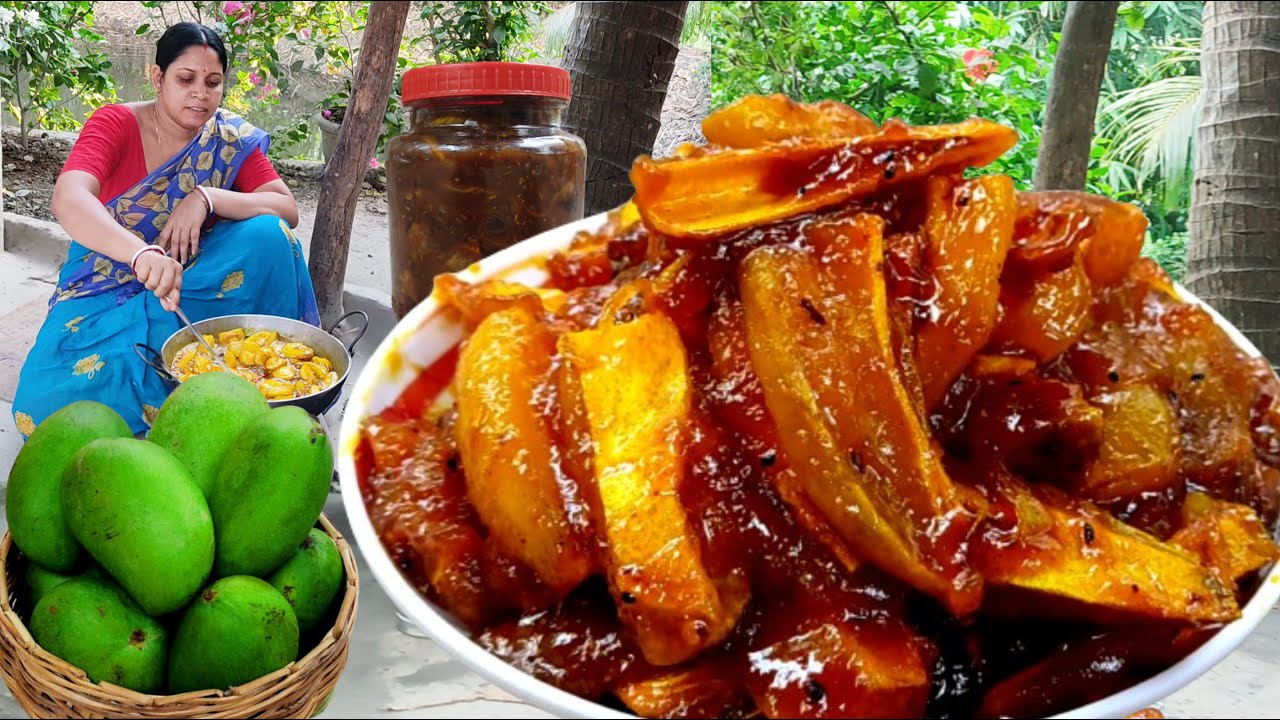 কাঁচা আমের টক ঝাল মিষ্টি আচার একবার এইভাবে বানিয়ে বছর জুড়ে সংরক্ষণ করুন | Mango pickle recipe
