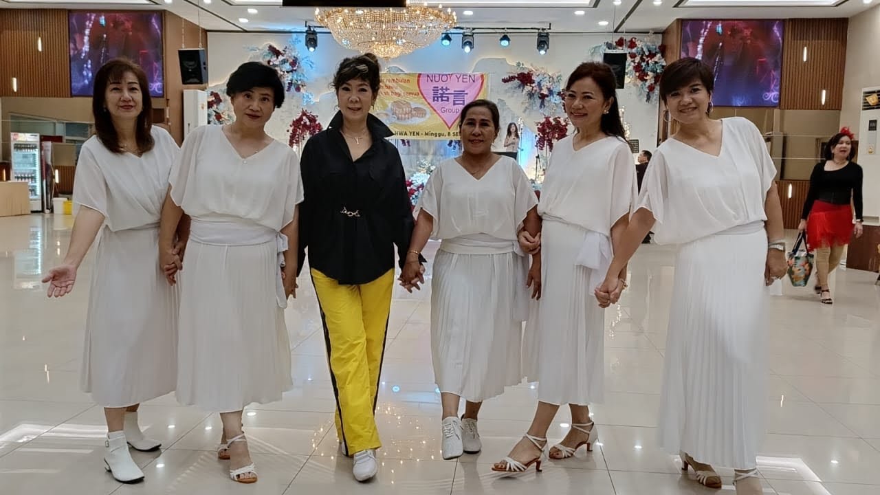 Yenny Line Dance  Make It Drop demo by Yenny Heriana n Evie 🥰🥰