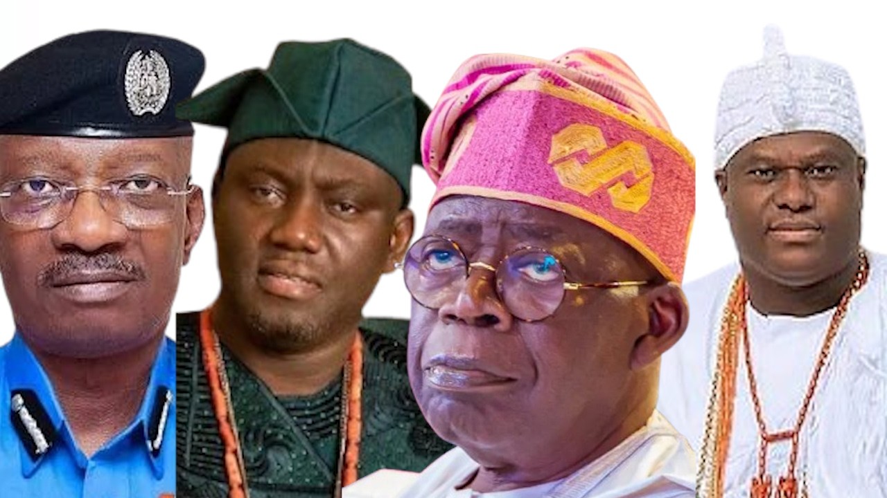 OONI OF IFE ALAFIN OF OYO AND OTHER OBAS.COME OUT TO PROTEST AGAINST BANDIT YOU DON'T SAFE IN PALACE