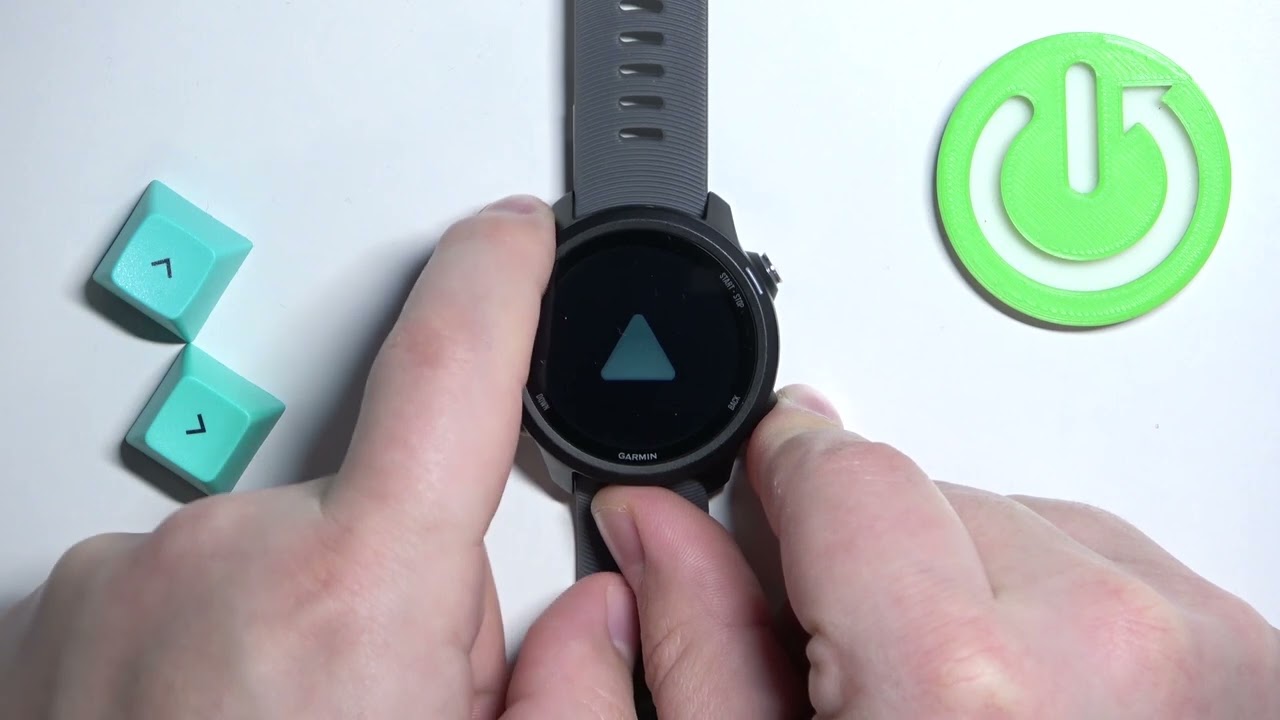 Ваш Garmin Forerunner 245 глючит? Вот как сбросить его до заводских настроек!