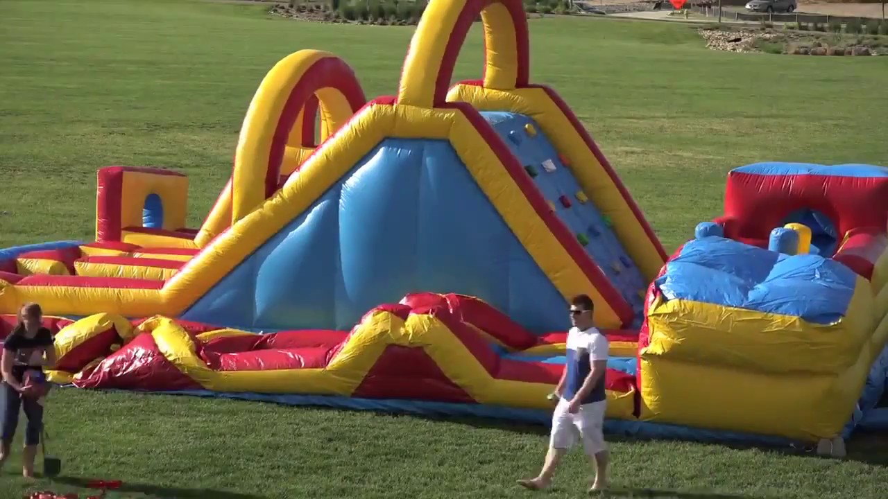 Reunion's Family Movie Night at Reunion Park in Reunion, CO | Shea Homes