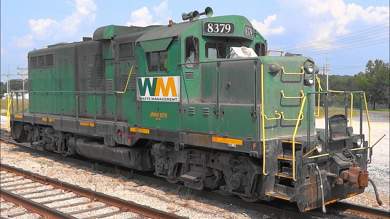 WM EMD GP10, SW 8, & CSX GP40-2, NRE Gen Set