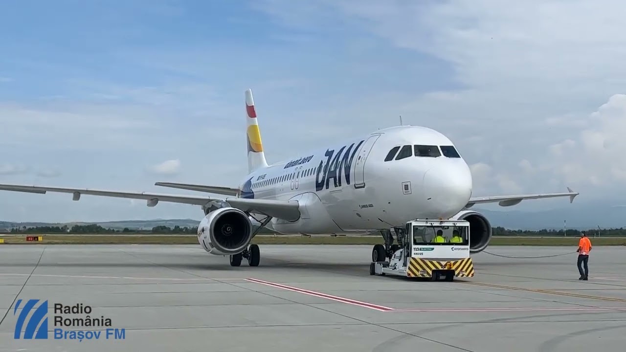 Prima decolare de pe Aeroportul Brasov