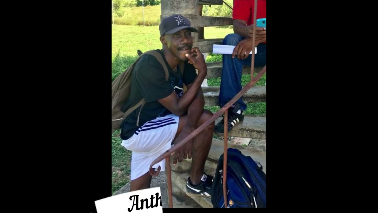Tuffy Barnes, MoBay's wily football magician