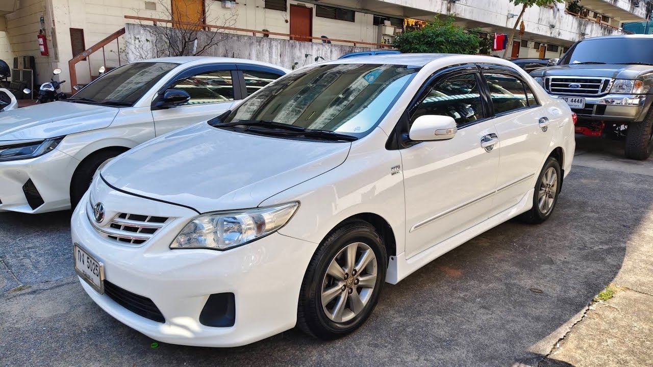 168,000 toyota altis1.8E ปี 2012 ตัวพิเศษฉลอง 50 ปี มือเดียวไม่เคยติดแก๊ส โทร0980461569