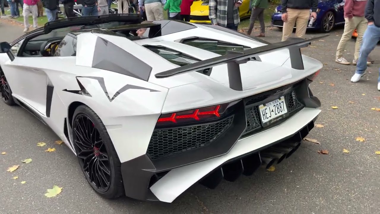 LOUD White Lamborghini Aventador SV Roadster
