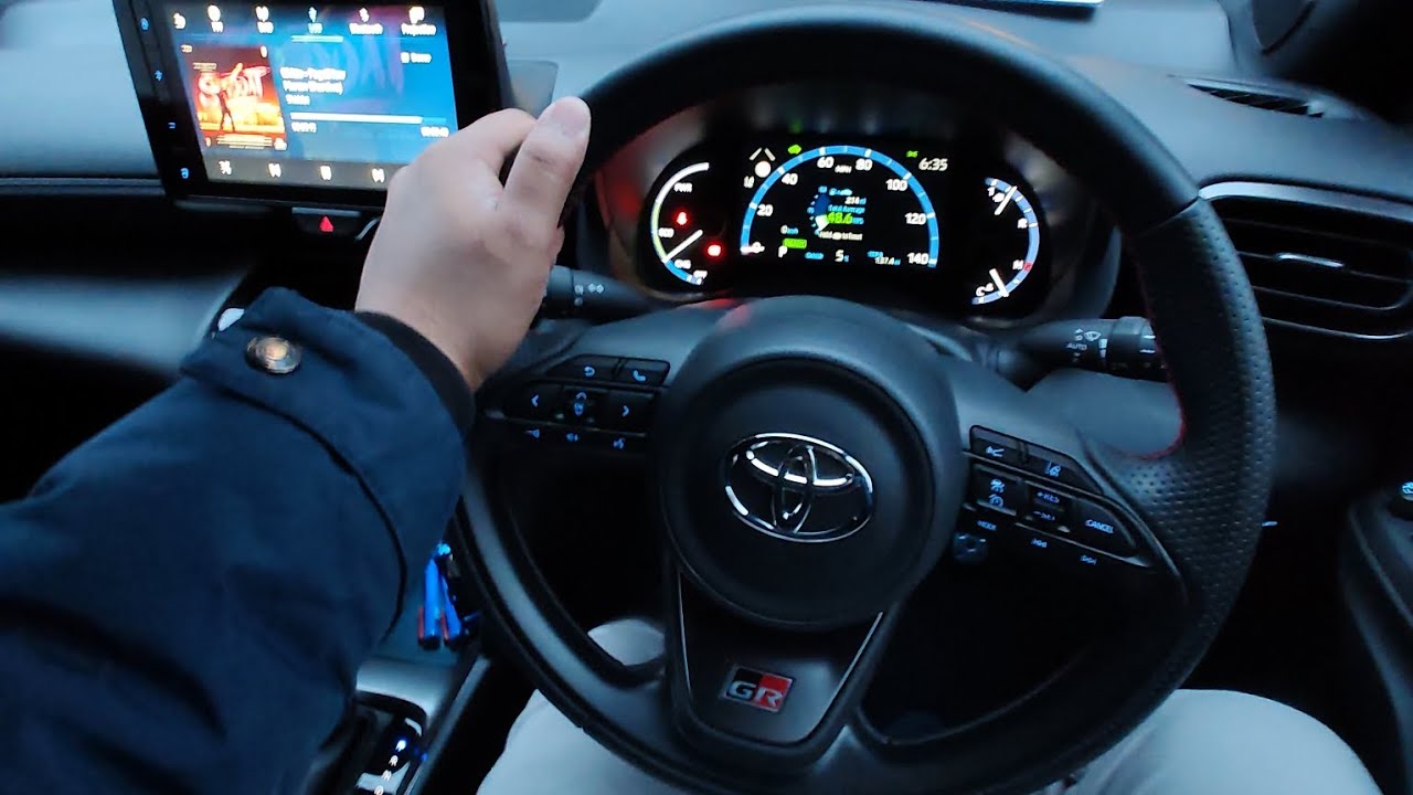 How to Change Time Settings for Toyota Yaris Cross Hybrid GR 2023 Model #toyota #toyotayariscross