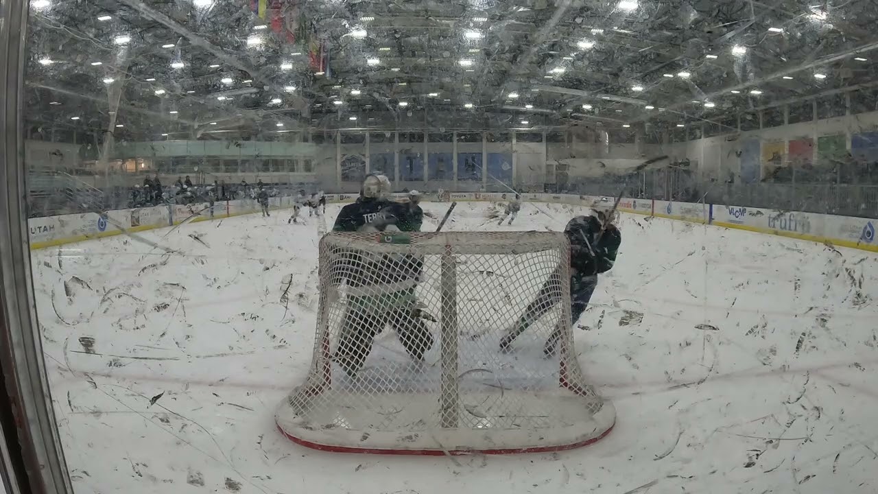 3rd period of Tri-Valley Bulls VS San Francisco Sabercats 16u grizz cup