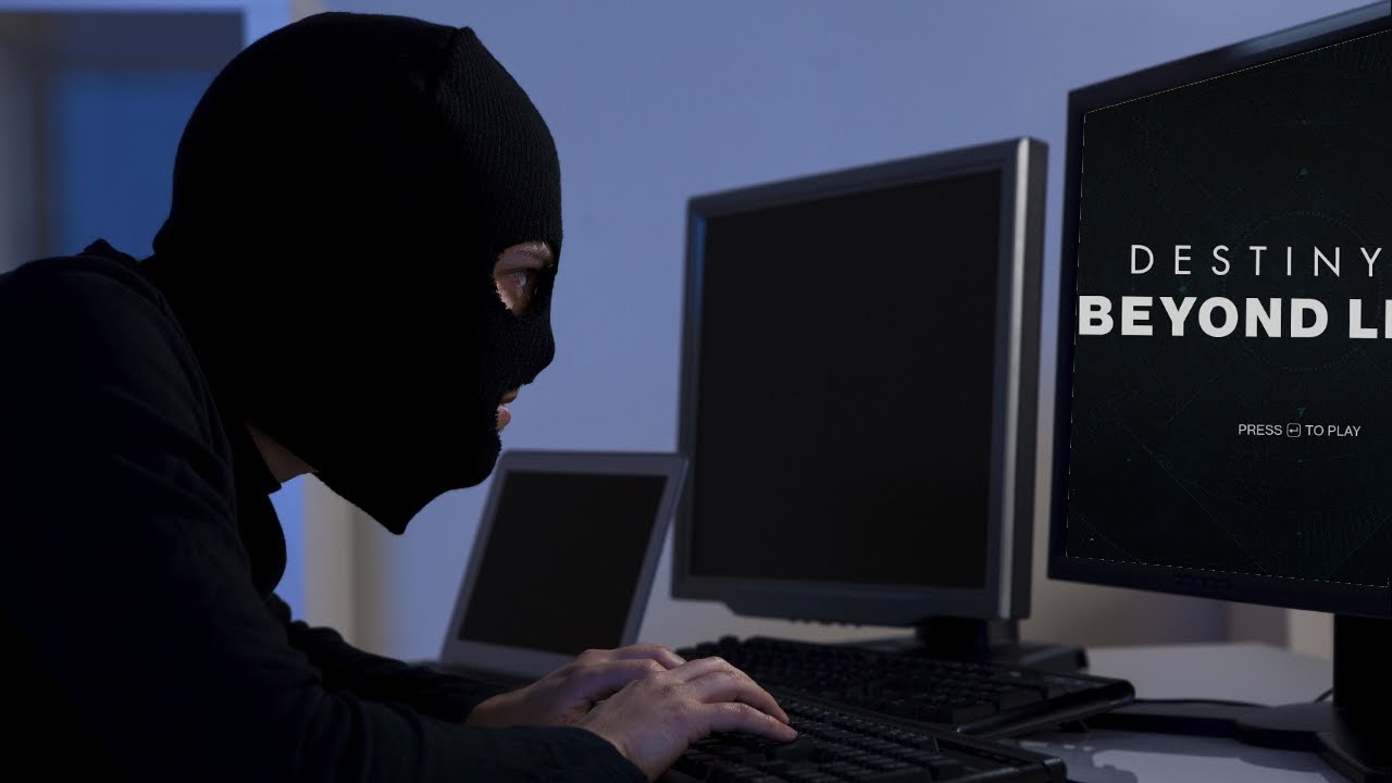 Reviewing Cheater's MONTAGE? 7.61 KD & 15,000+ Crucible Games! *Suspected Cheater*