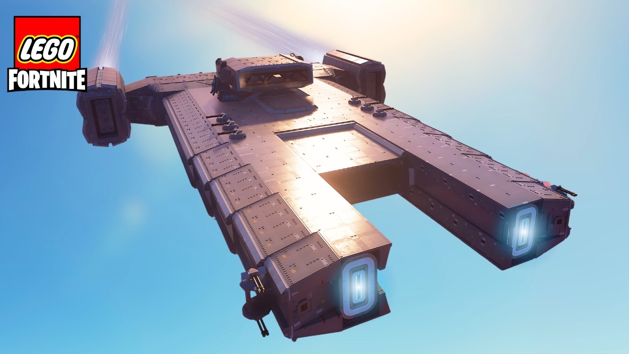 The BIGGEST Flying SPACESHIP EVER in Lego Fortnite