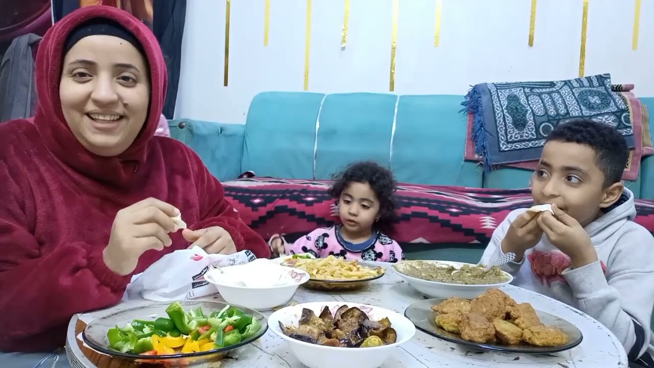 سحور خامس يوم رمضان اتسحرت انا واحمد لوحدنا حكيت لكم اللي حصل لي بالظبط انا واحمد وربنا شاهد