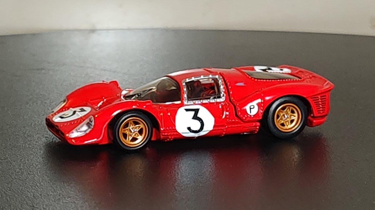 Hot Wheels Elite 64 - Сравнение Ferrari 330 P4 1967 года и Mainline P4