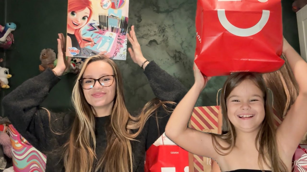 CE CADOURI A PRIMIT VERIȘOARA MEA DE ZIUA EI🎁💐