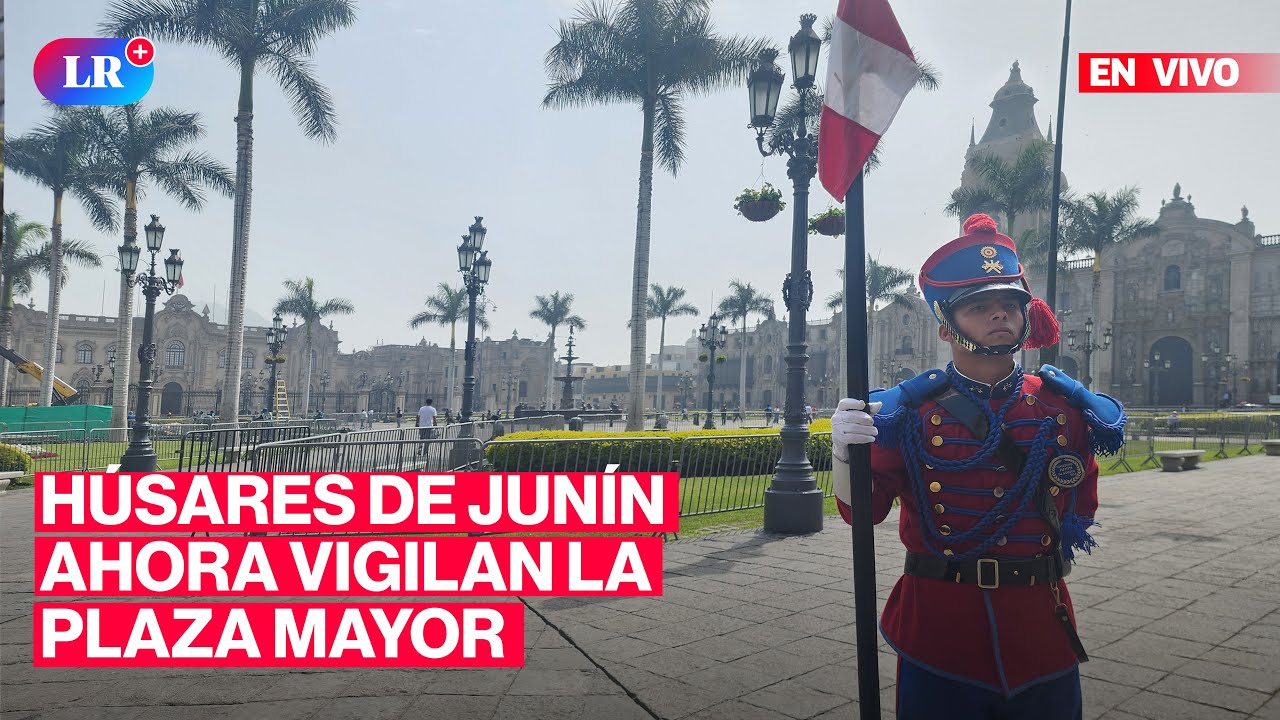🔴 H&uacute;sares de Jun&iacute;n sorprenden en la Plaza Mayor de Lima: &iquest;nuevo atractivo tur&iacute;stico? | #EnVivoLR