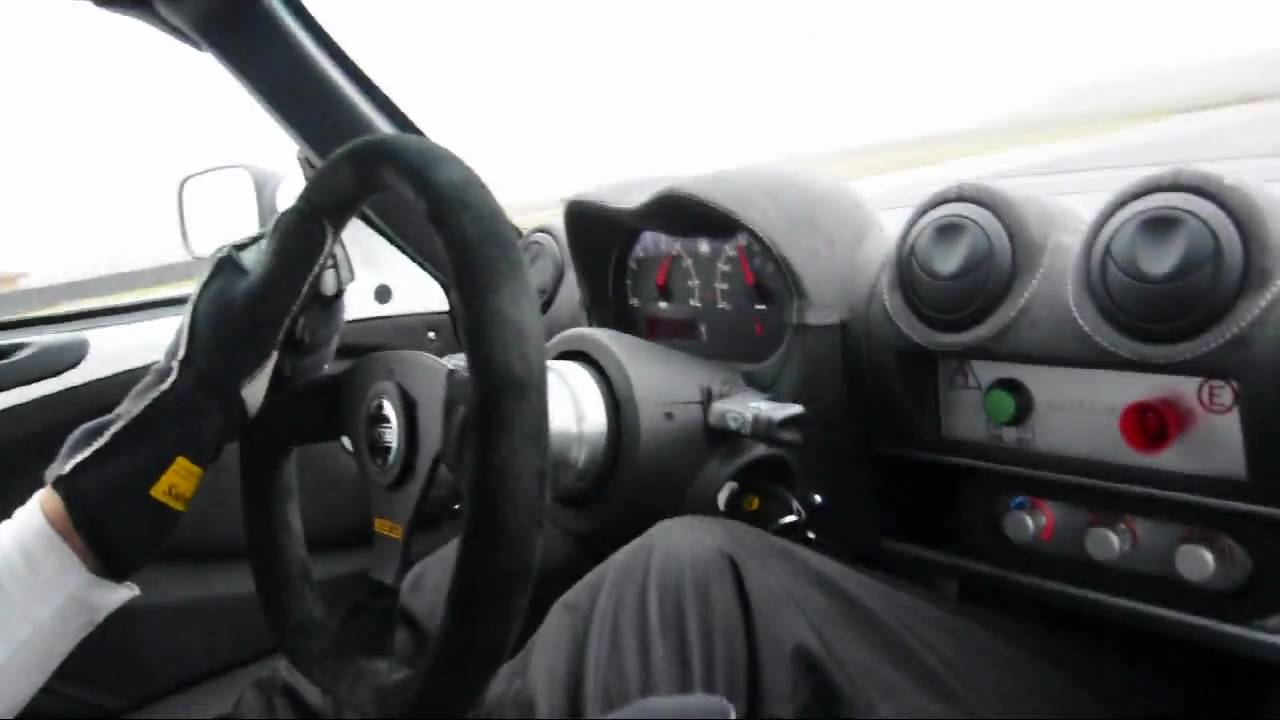 Lotus Exige Cup 260 drives on Bresse (France)