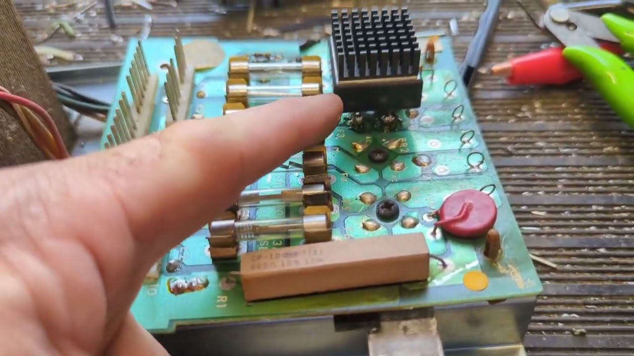 Repairing the rectifier board (bad bridge rectifier for controlled 6V DC) on a Bally Pinball Machine