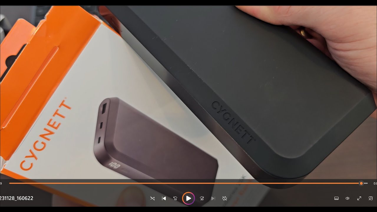 Cygnett ChargeUp Pro Series 25K Laptop Power Bank