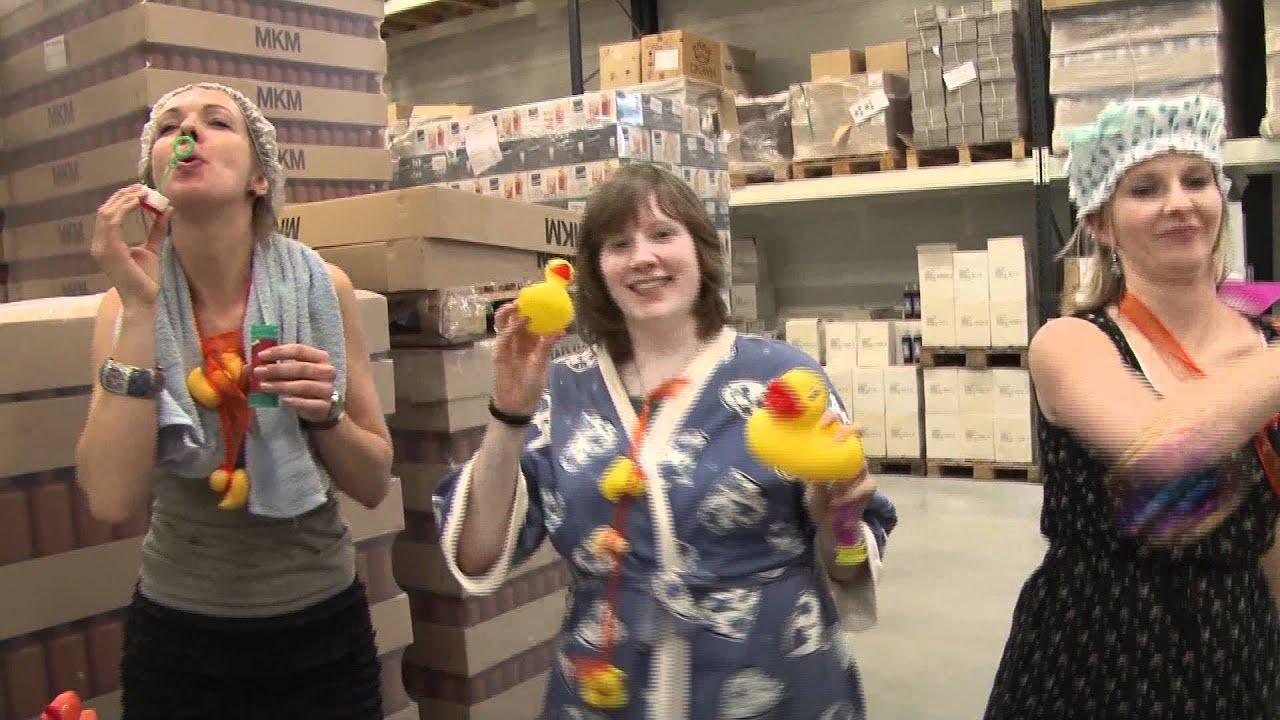 Lipdub vrijgezellen actitiviteit - Guus Meeuwis 1 2 3 en dan gaat het gebeuren! Breda