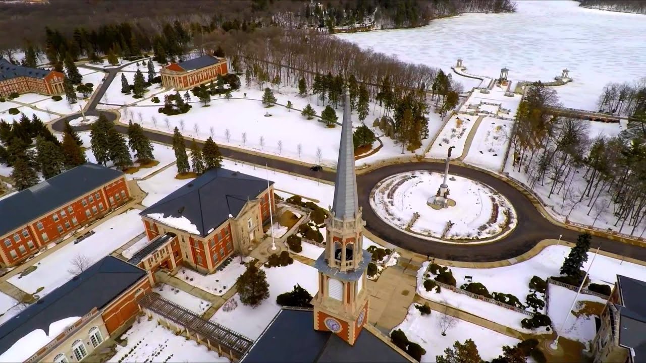 Return to the Mundelein Seminary (Drone Media Chicago)