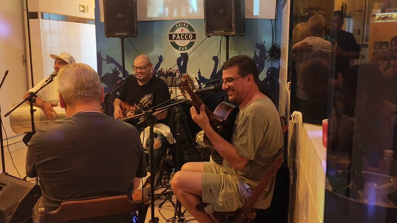 Bruno Tamaru Gravações pagode do Gilmar e amigos.