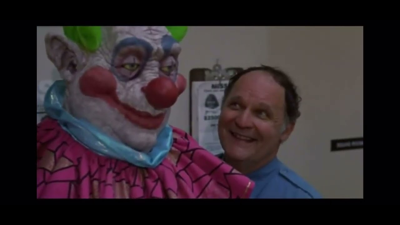 Killer Klowns From Outer Space But Only Jumbo is on screen