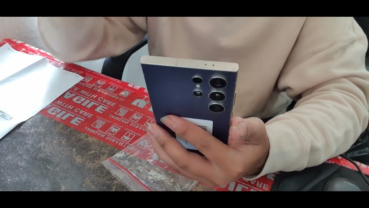 Unboxing LAKU6 - ANDRICHA DEA MITRA 435263