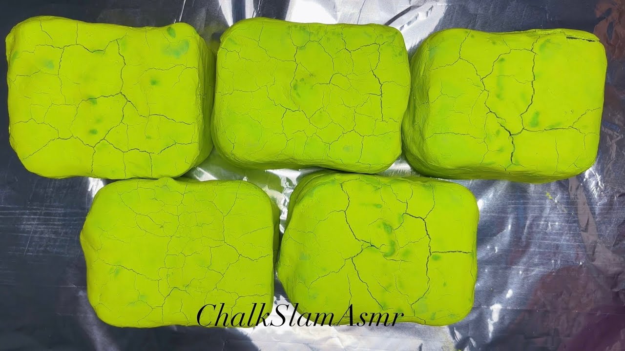 This Neon Chalk CRACKS So Loud 😮‍💨💚 | Reform Gym Chalk ASMR
