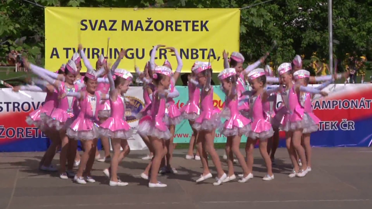 Pódiová formace Minipanenky - MČR NBTA Poděbrady 2017