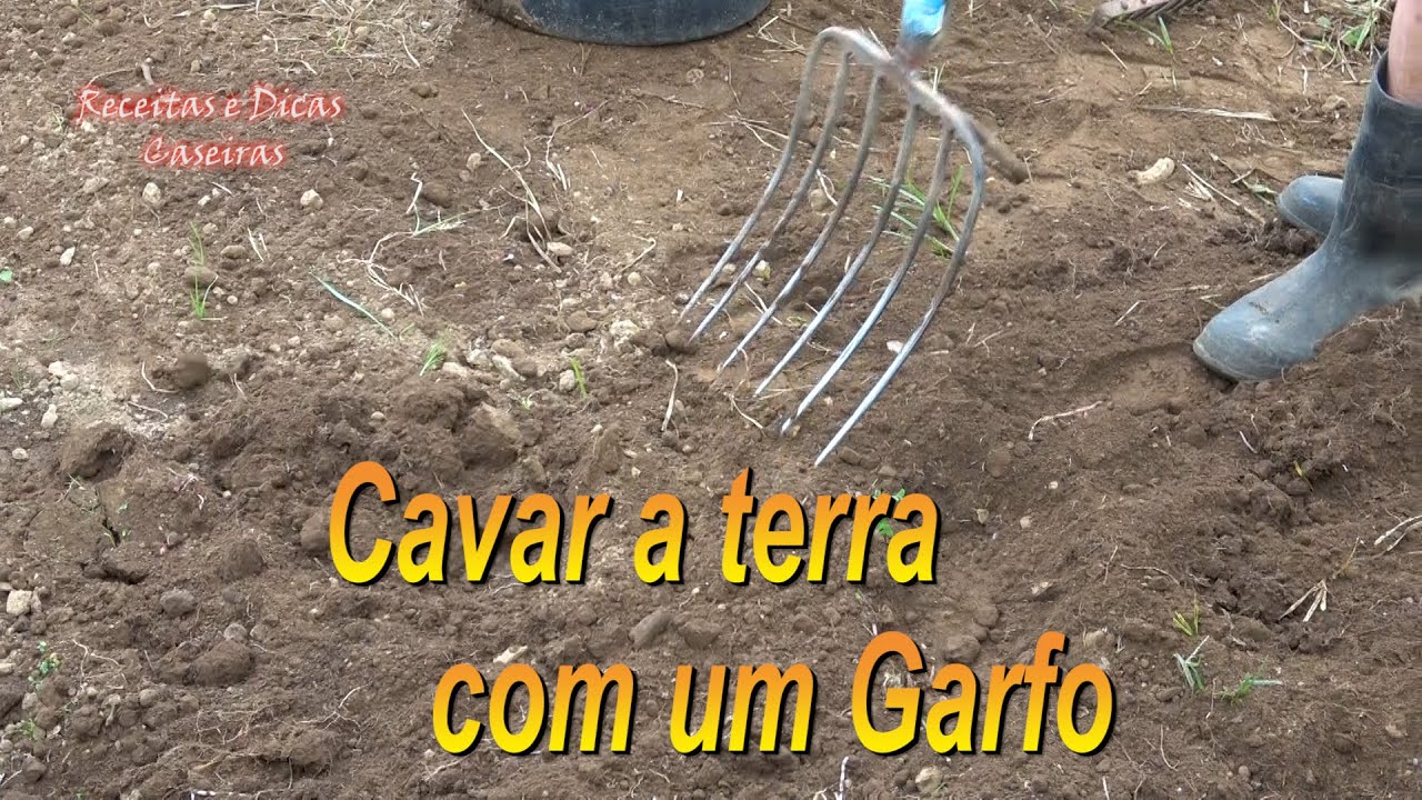COMO CAVAR a TERRA COM UM GARFO de AGRICULTOR | FÁCIL e PRÁTICO | Terceira island Azores