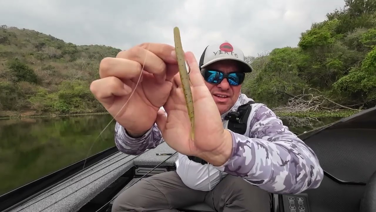 “They should’ve called it The Hoover! 🌀🐟The Zoom Fluke Stick Jr doesn’t miss…