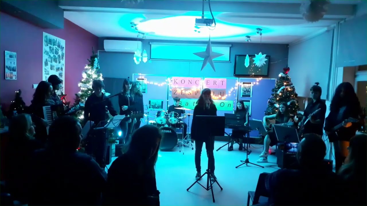BataLiOn - Dziewczyna z granatem