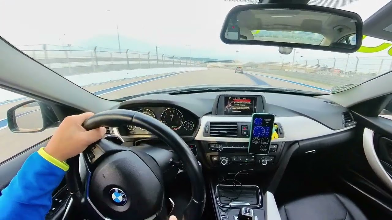 Первые три круга на Сочи автодром