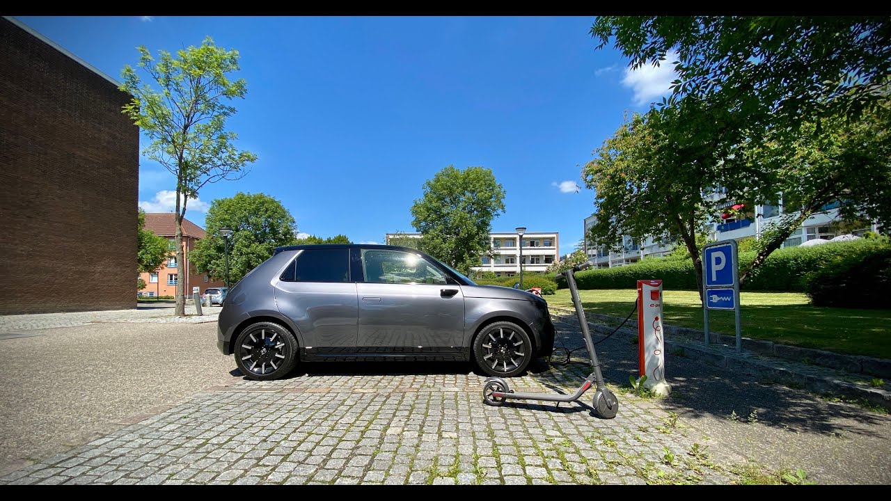 Henrik laver en KÆMPE bule og Bertel er SUR – Honda e (2020)
