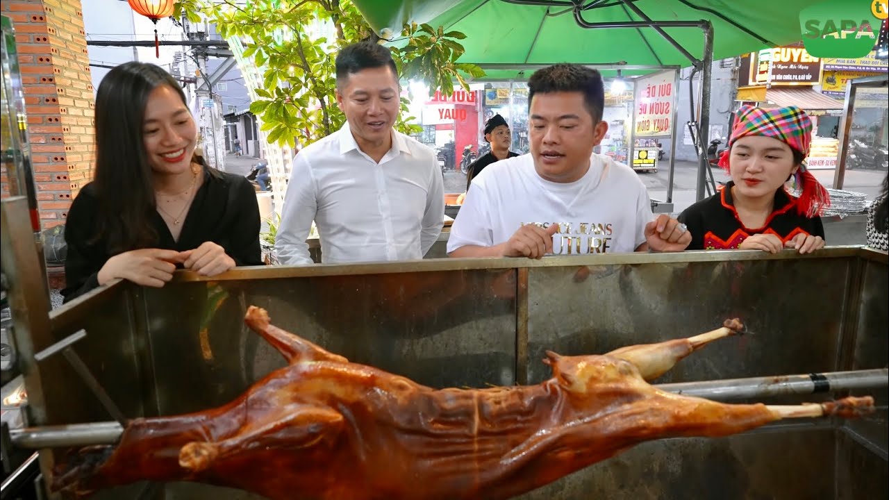 SAPA TV | CÙNG ÁI MÍ BẾP TRÊN BẢN ÁNH KUA PHẠM DŨNG ĐI ĂN QUÁN DÊ NGON NHẤT SÀI GÒN