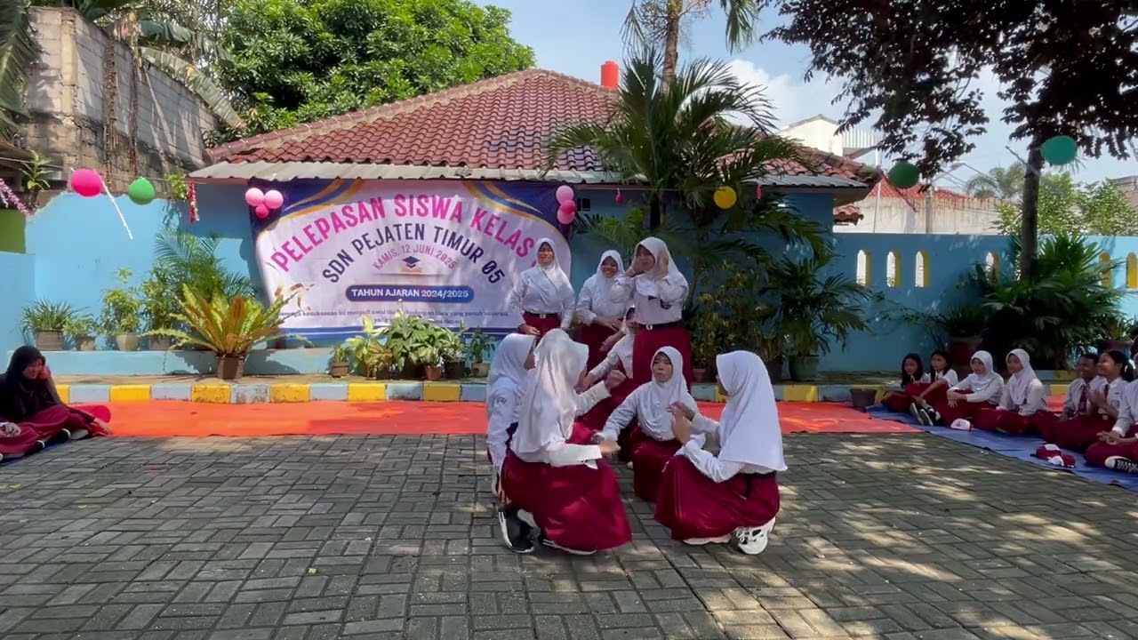Penampilan Tari Persahabatan dari Kelas 6B | SDN Pejaten Timur 05