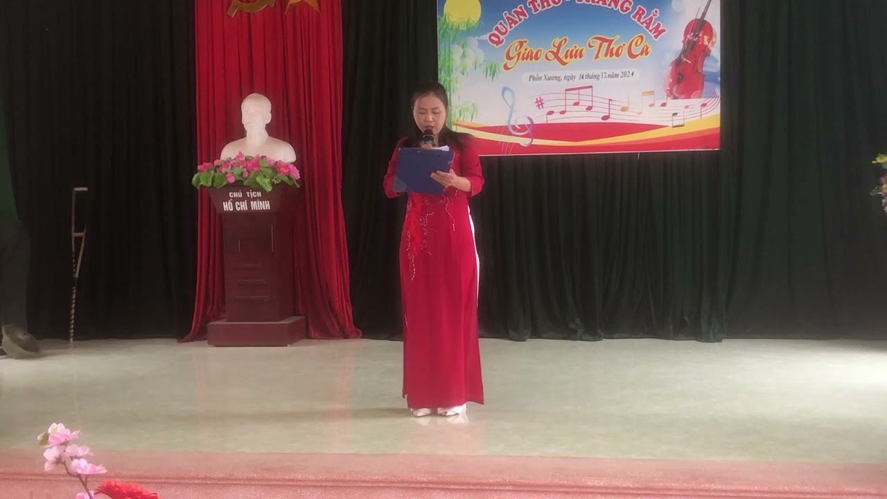 Khai mac chuong trinh giao luu van nghe quan tho trang ram 2024