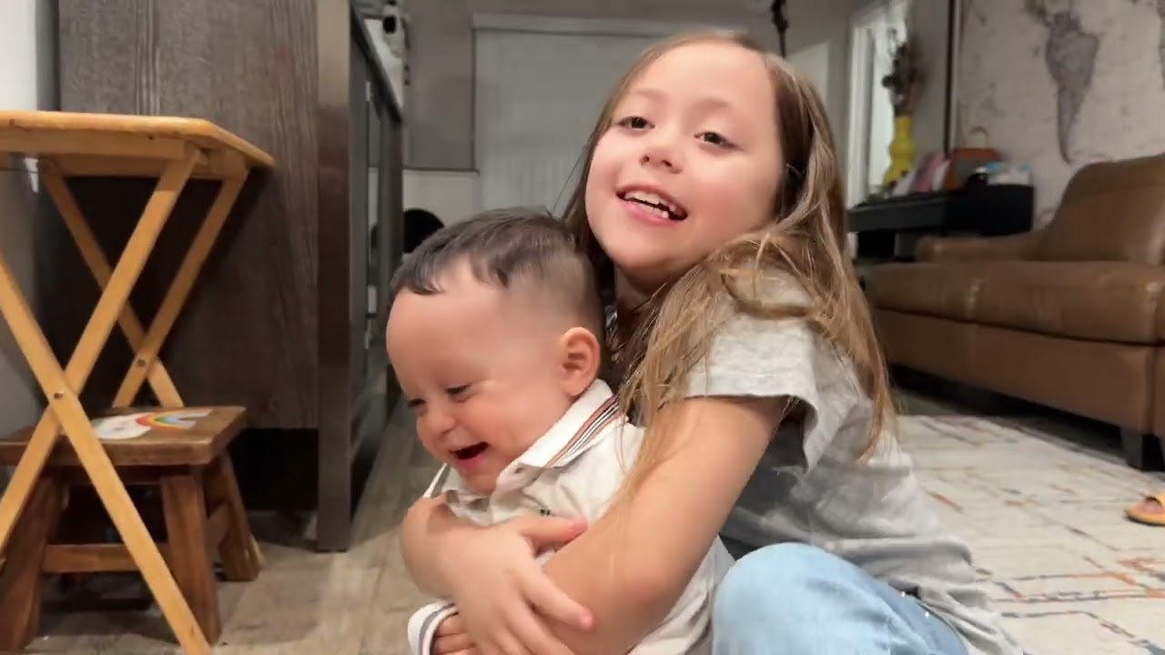Vlog 84 ll DONALD ĐI ĂN VỀ NO NÊ CHƠI VỚI CHỊ HAI QUÁ VUI