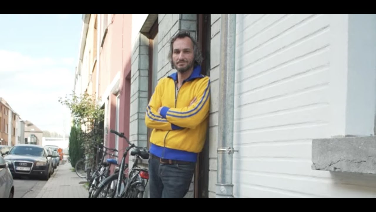 Gent knapt op