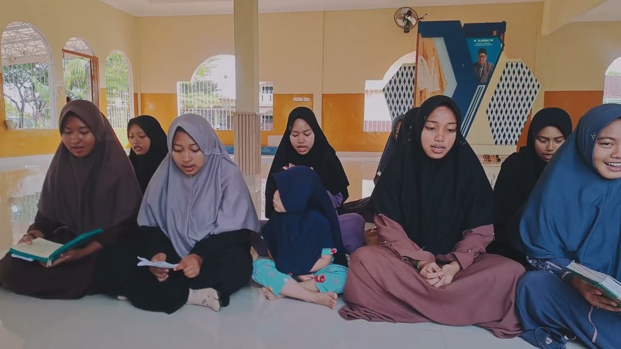DIBALIK NAMA IBU