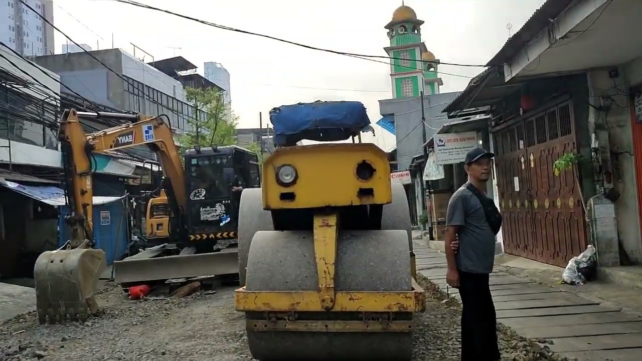 Hari Ke-4 Peningkatan Jalan Jelambar Baru Raya (Betonisasi), Jakarta Barat
