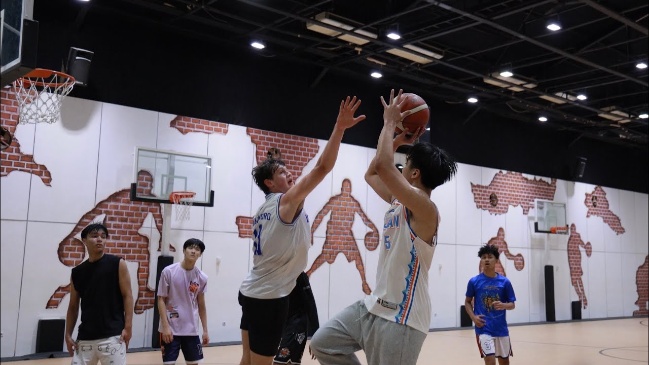 Practice hoop sesh with the sper select guys