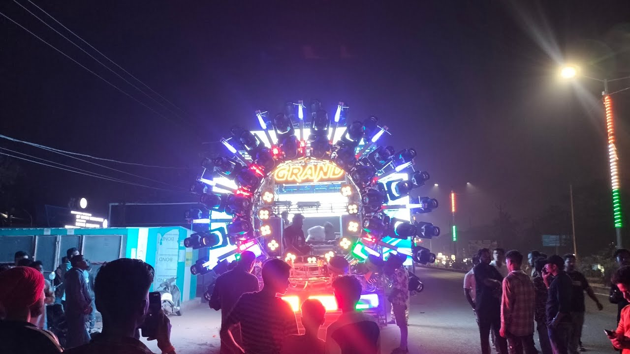 BIG ROAD SHOW FAST TIME ବାଲେଶ୍ୱର ମାର୍କେଟ ରେ ସବୁଠୁ ବଡ଼ ବାହାଘର THE SUPER GRAND AND RANJIT TIGER 