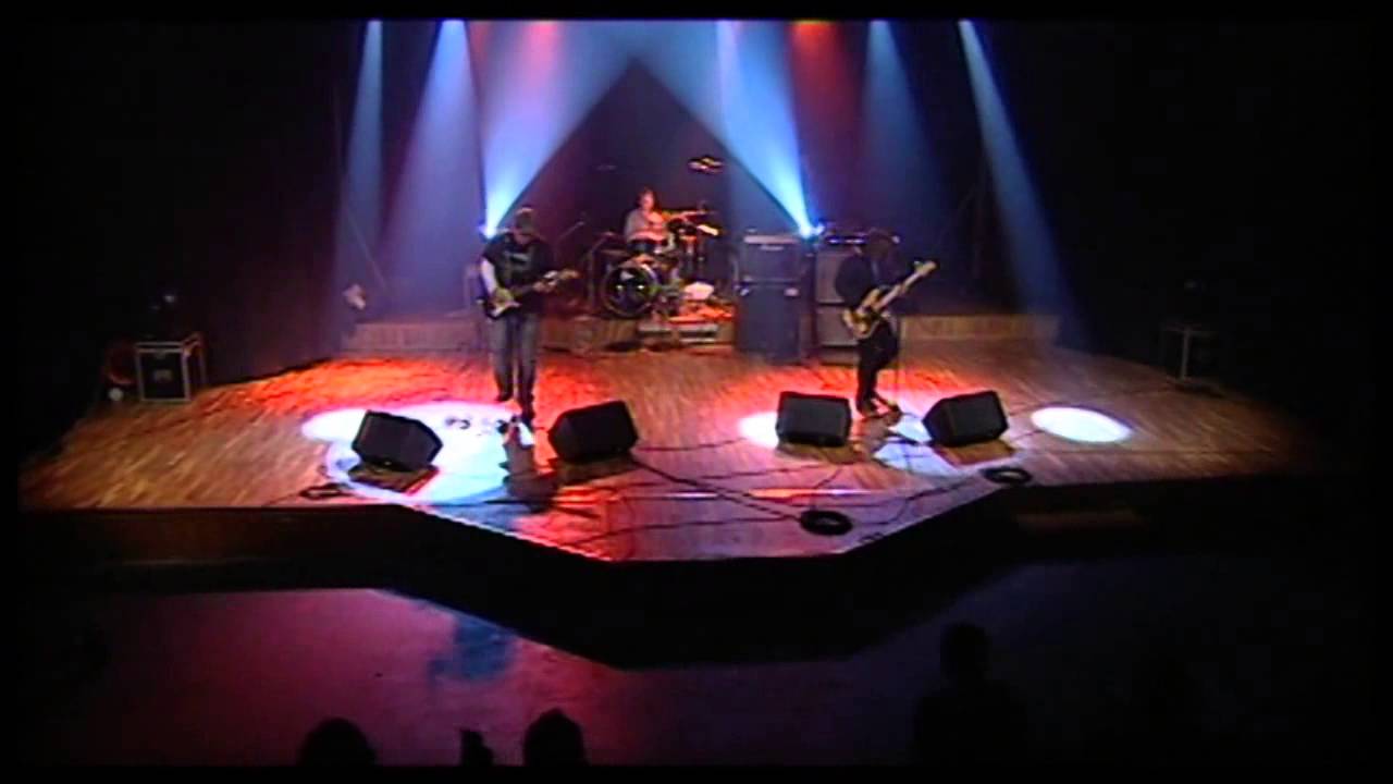 KAZNA ZA USI - NEW SINGL NAHRANITE HLADNE + LIVE@BUNT&STUDIO M