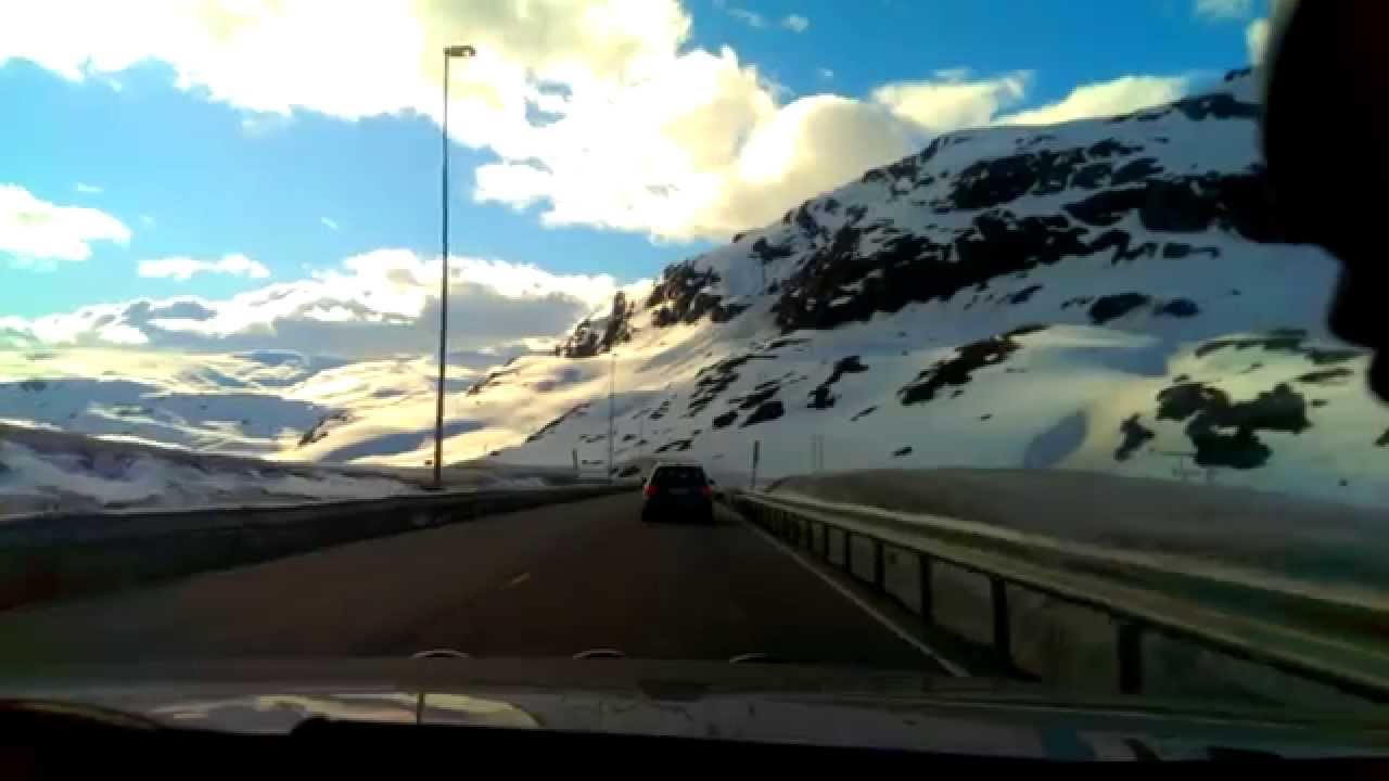 Spring traveling in Norway: E134 Vågslid - Rv13 Sand