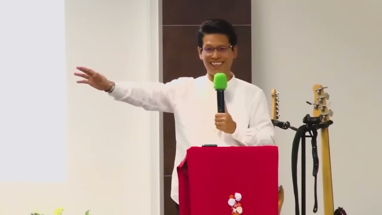 အဆင်မပြေမှုများစွာထဲမှ ဘယ်လိုအသက်ရှင်ရမလဲ  Sayar Myat Nay