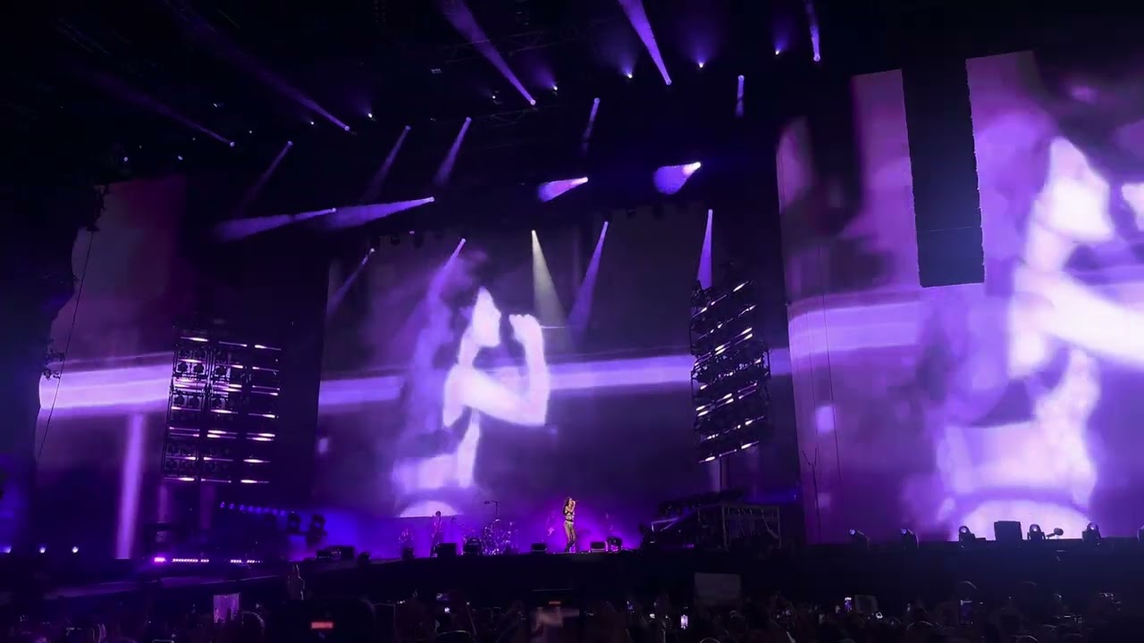 Olivia Rodrigo - Deja Vu @ BST Hyde Park London 27/6 2025